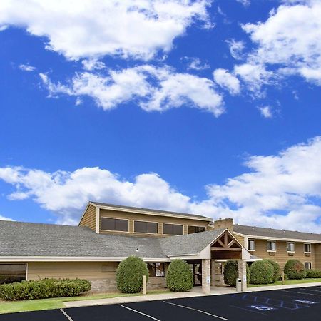 Americinn By Wyndham Dickinson Exterior foto